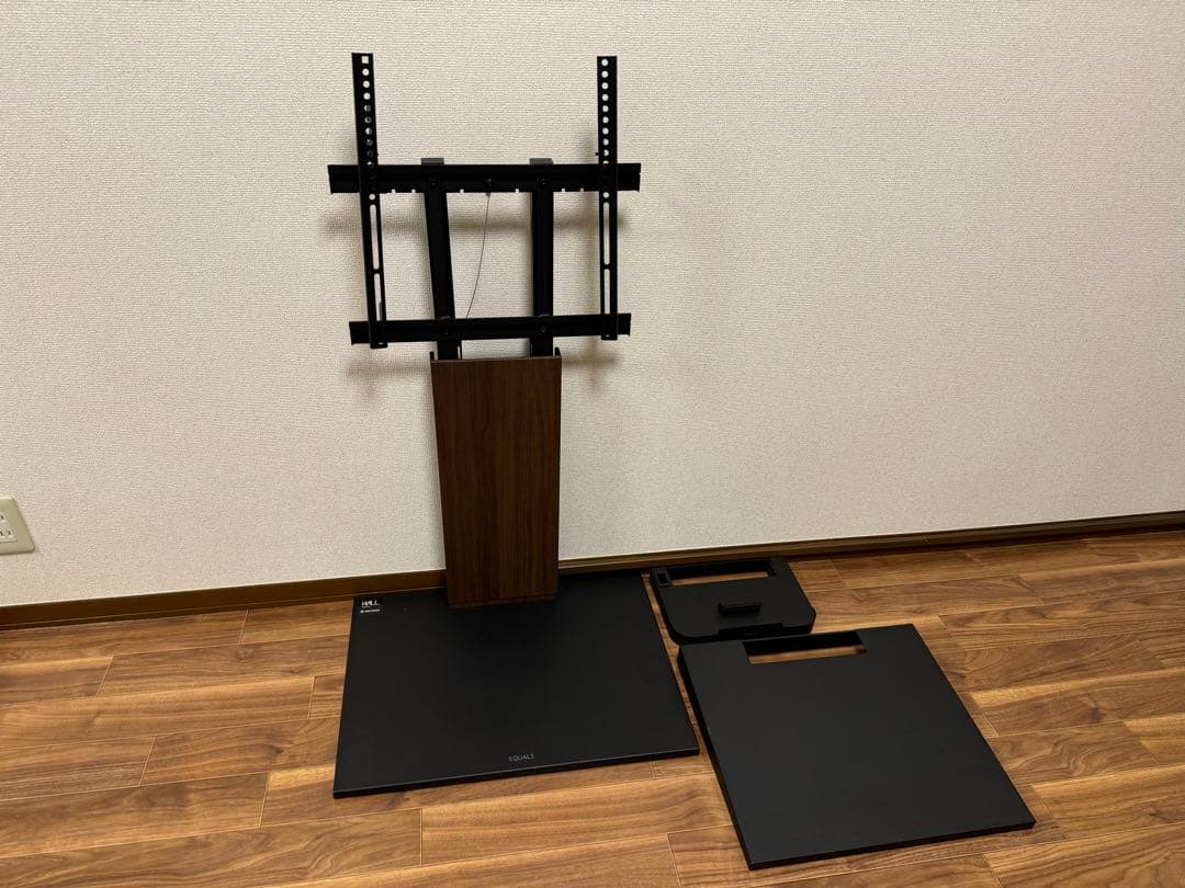 EQUALS WALL ロータイプ　ゲーム機ホルダー　棚板　付属