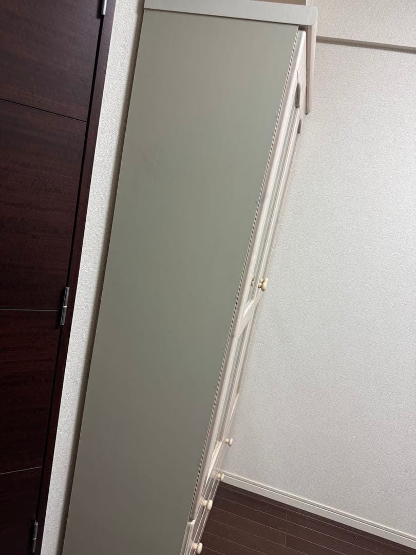 送料込み　本棚　白　クリーム　完成品