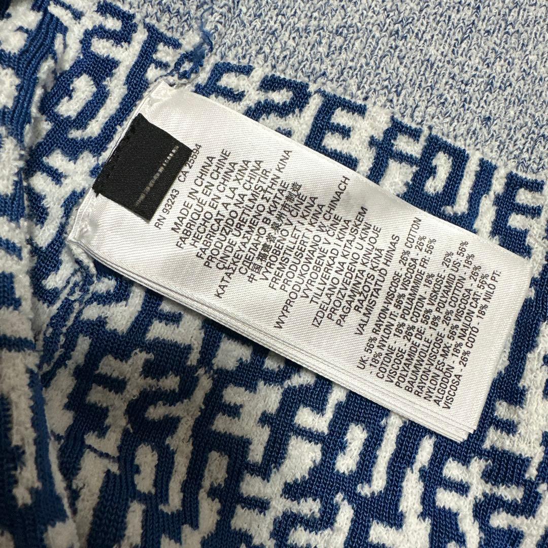 ディーゼル　ロゴ総柄 ジップアップ ニット ブルー/ホワイト A10197