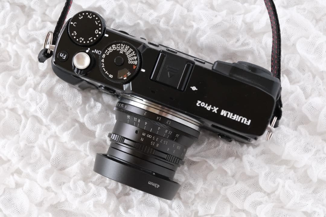 七工匠 35mm f/1.2 レンズ 冨士フィルム用　おまけフード付き