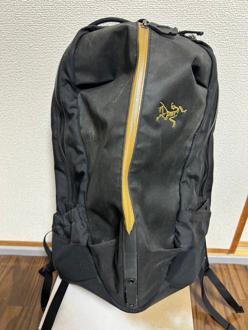 【年始ゲリラセール中】Arc'teryx Arrow22 black