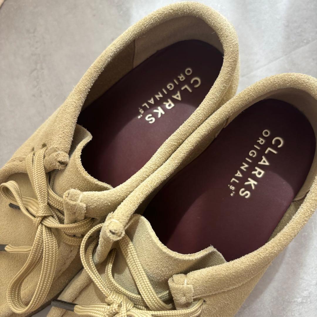 CLARKS ワラビー　ベージュ モカシン