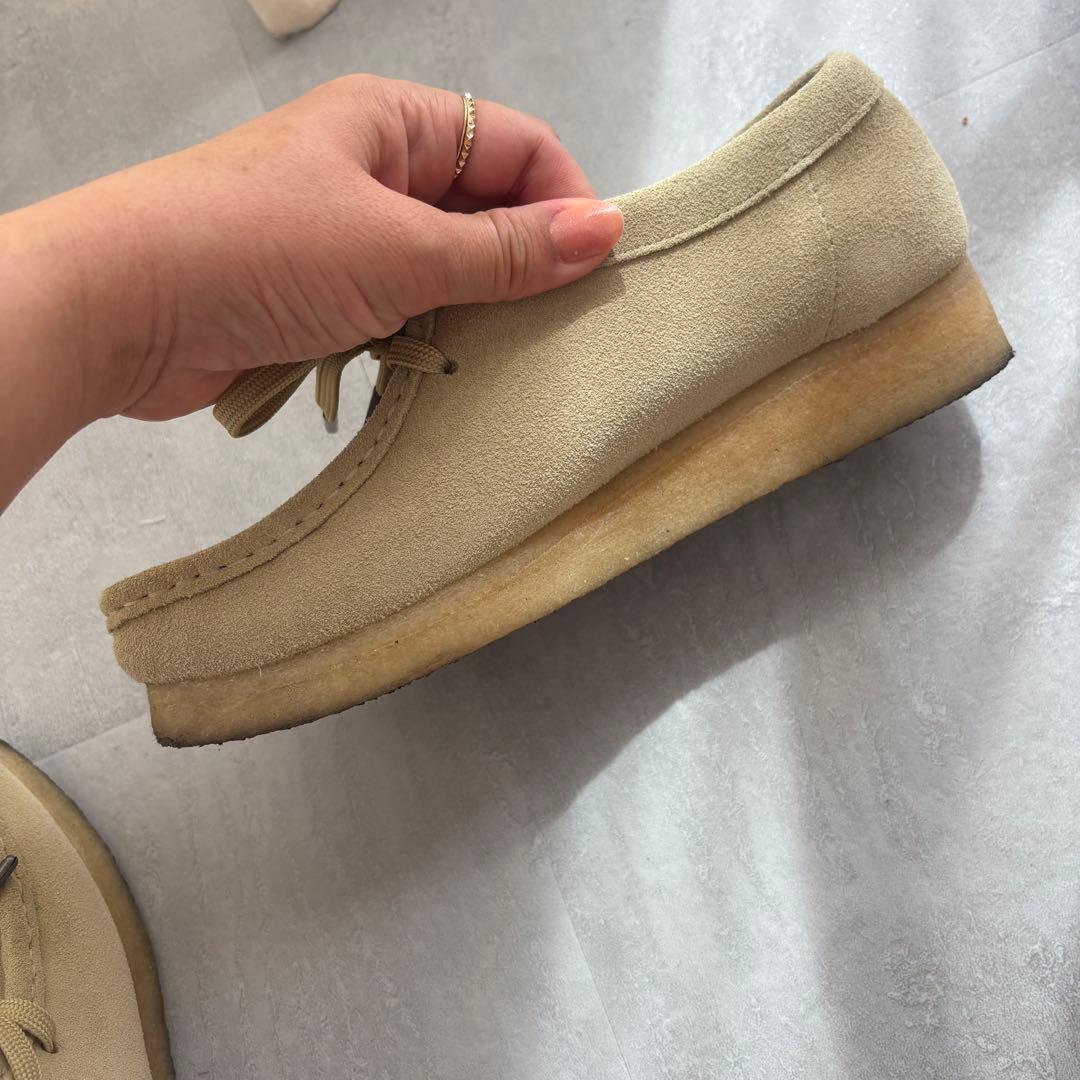 CLARKS ワラビー　ベージュ モカシン