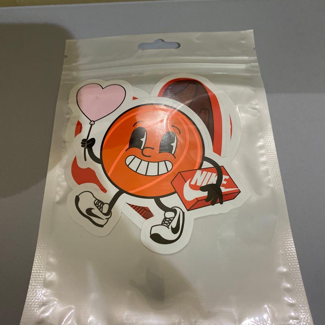 新品◯NIKE AIR FORCE 1 GS バレンタイン2024◯22cm