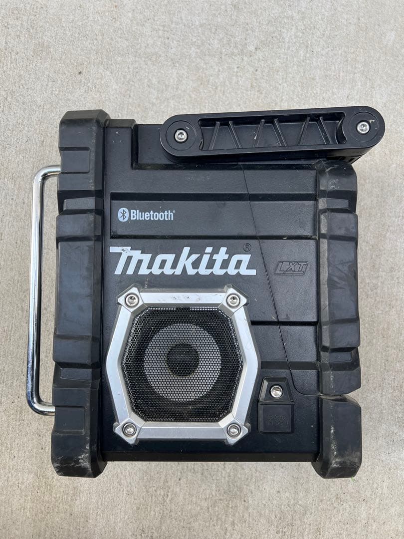 マキタ 充電式ラジオ MR106