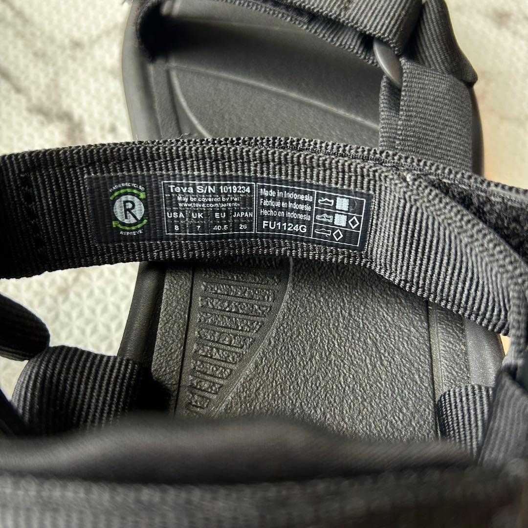 品薄の激レア品 テバ スポーツサンダル ハリケーン XLT2 TEVA