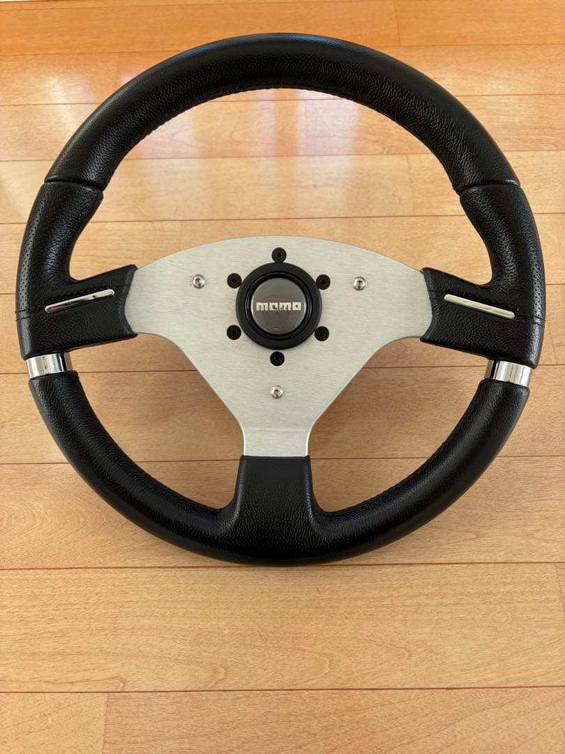絶版　美品　モモ　ステアリング　 　MOMO Millenium Evo