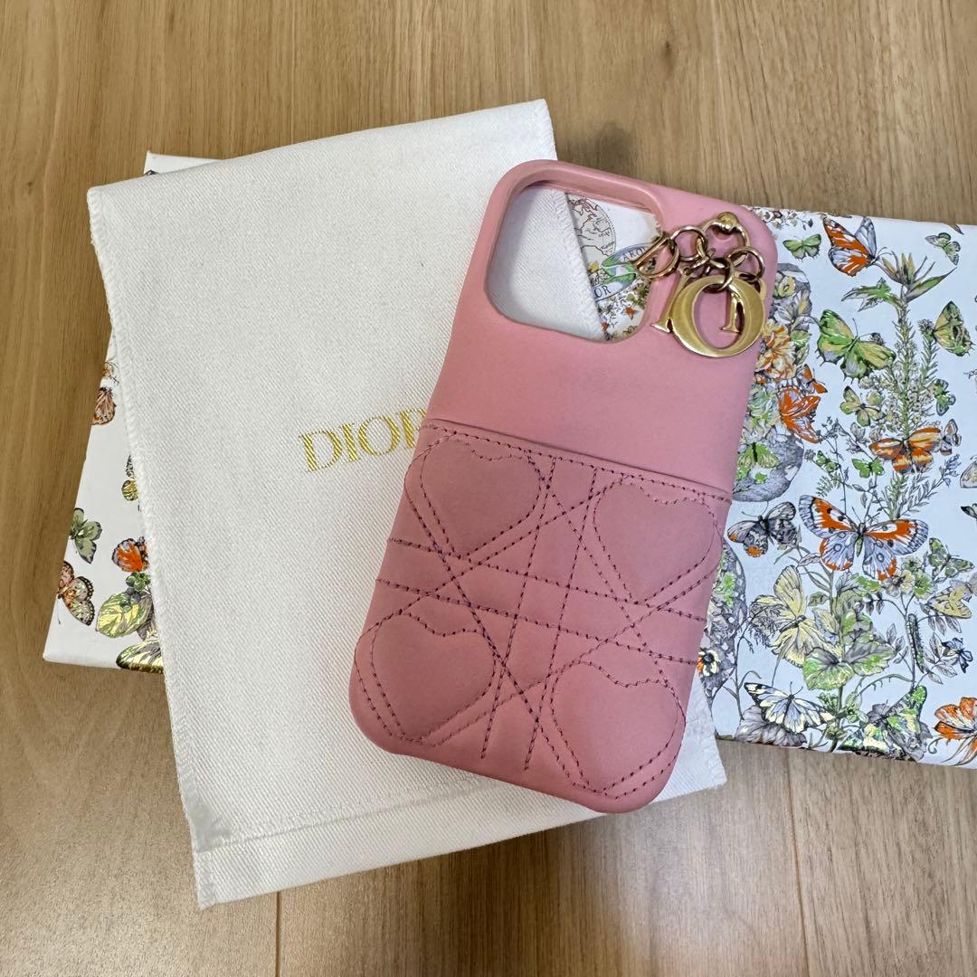 ディオール iPhone15pro ケース ハート ピンク