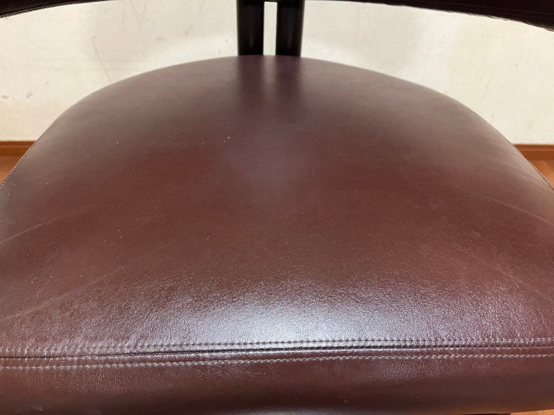 【すし　MOBILIA】　モビリア　革シングルソファ　日本創業③