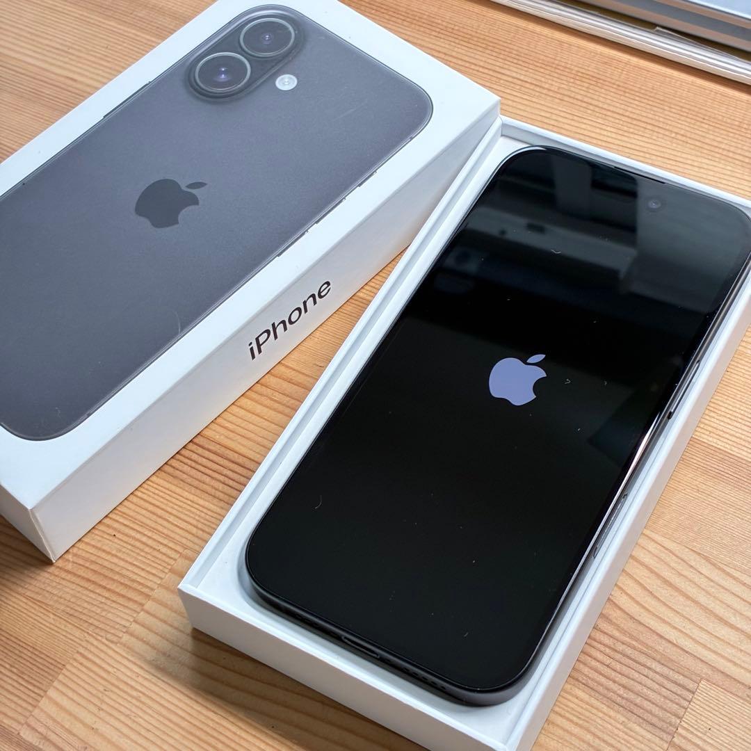 iPhone 16 ブラック 128GB