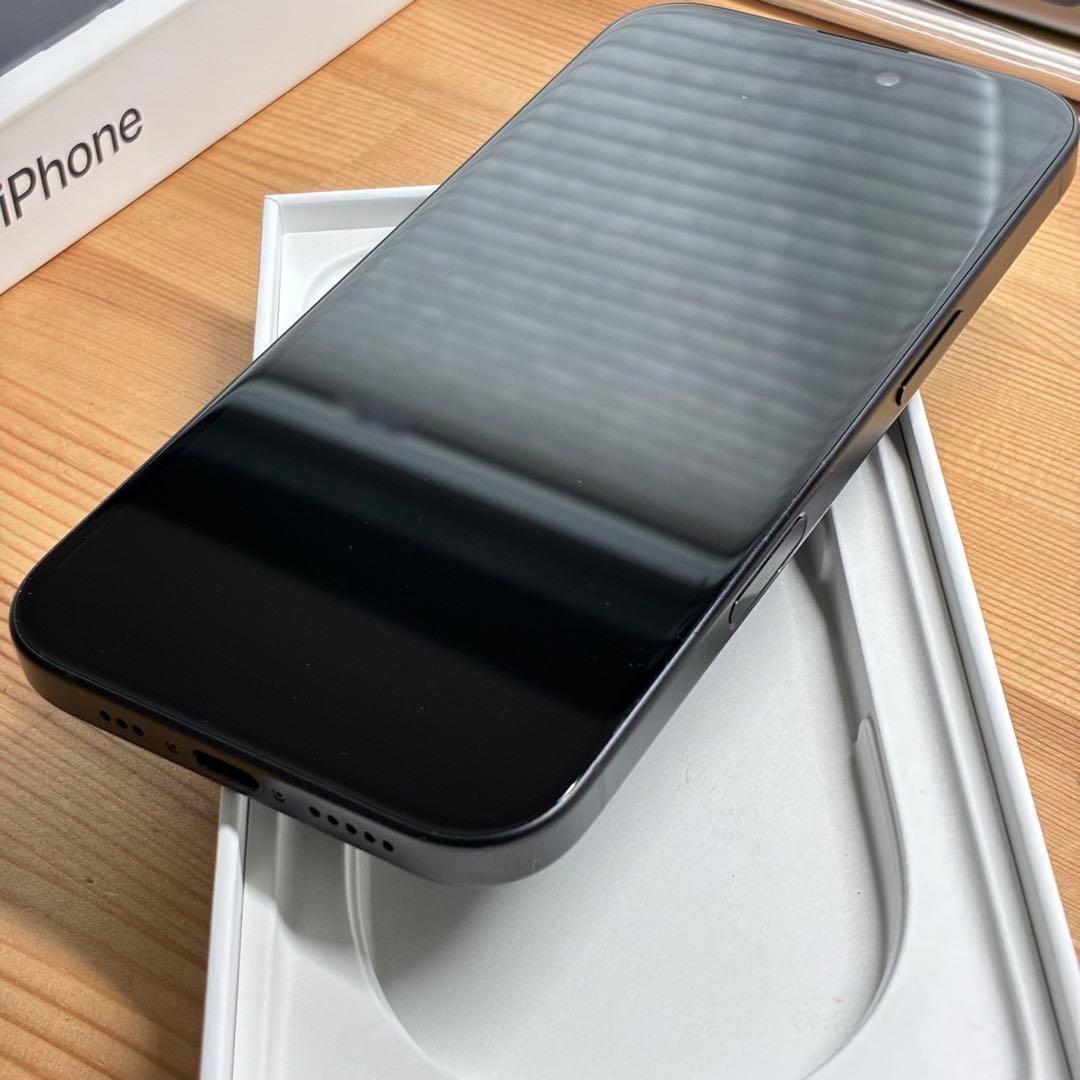 iPhone 16 ブラック 128GB