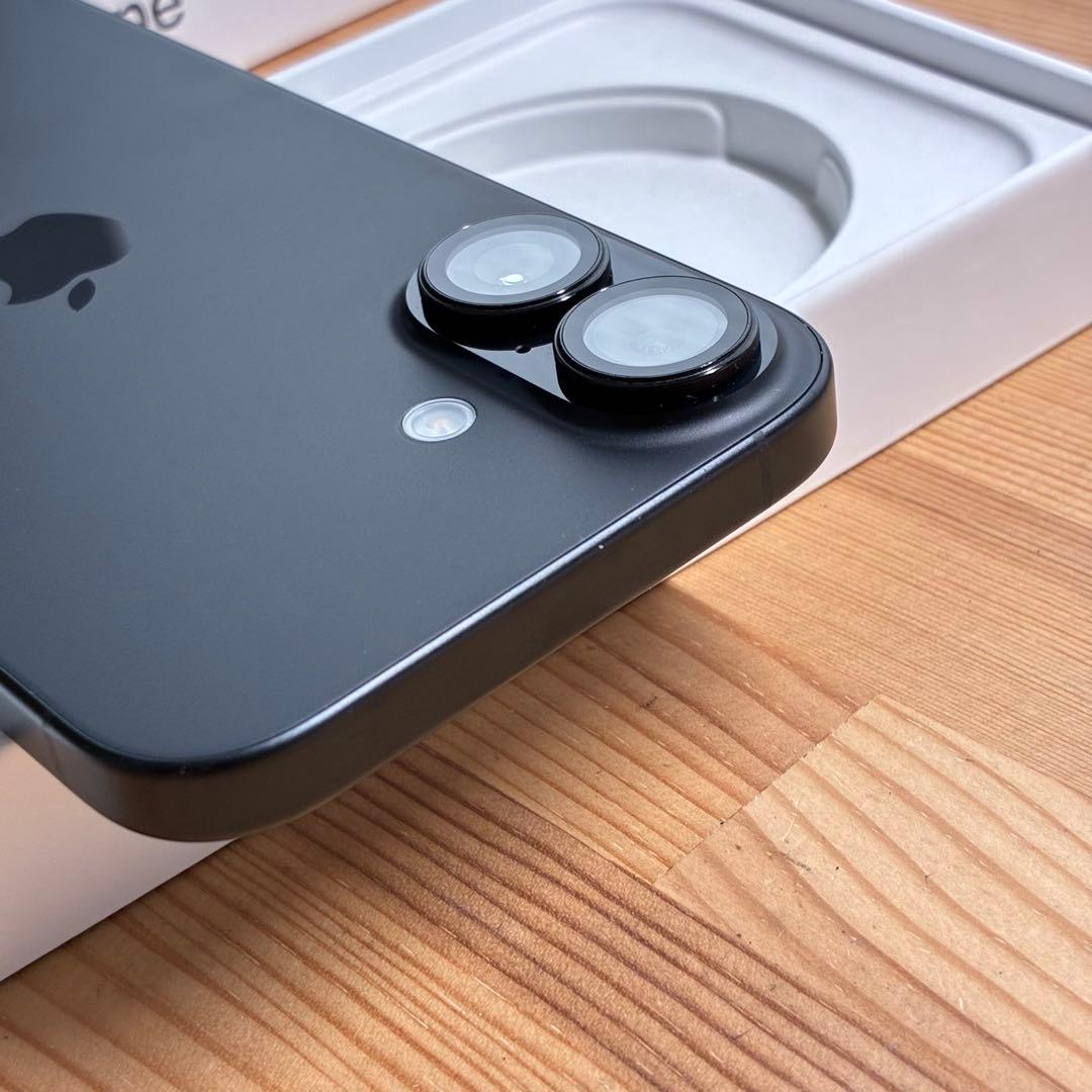 iPhone 16 ブラック 128GB