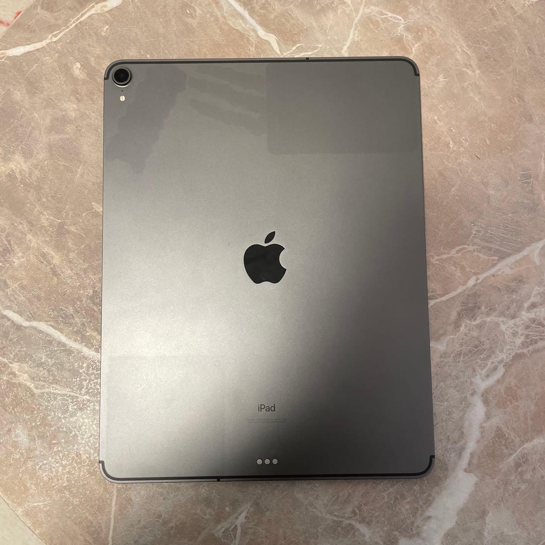 iPad Pro12.9 第三世代　KDDI au Apple pencil付き