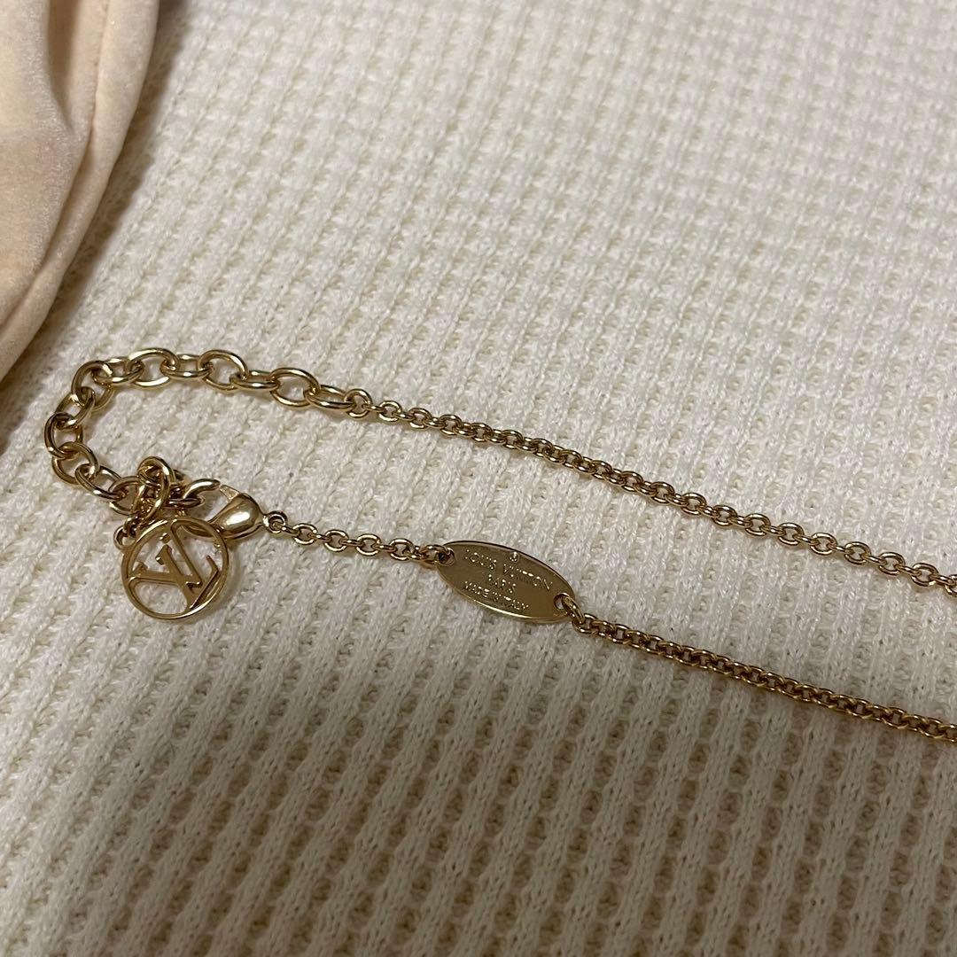 ヴィトン　ネックレス【ほぼ新品】