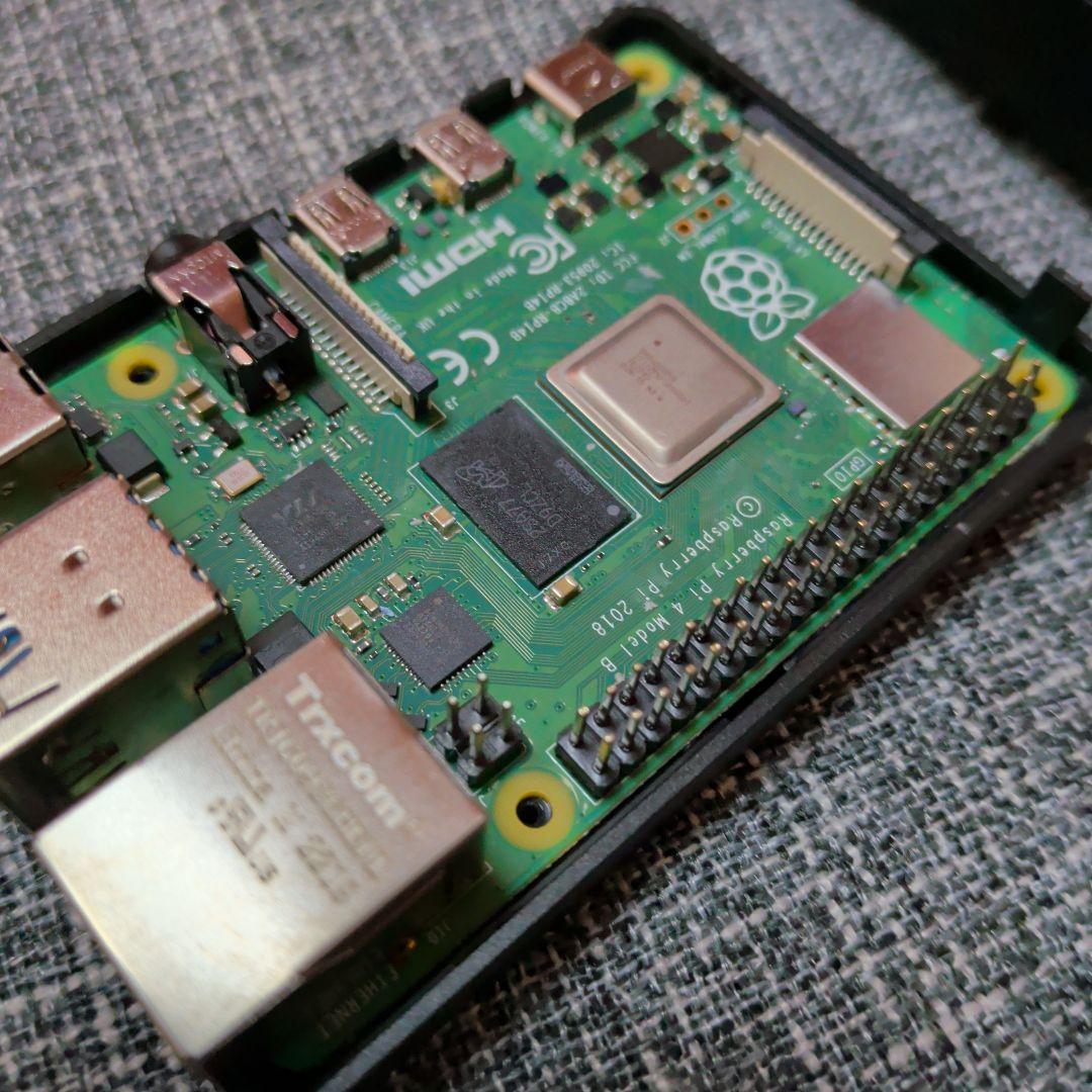 ミニPC Raspberry Pi 4 8GB