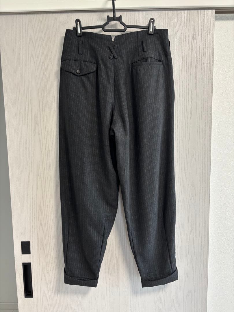 COMME des ギャルソン plus ウール ストライプ スラックス パンツ