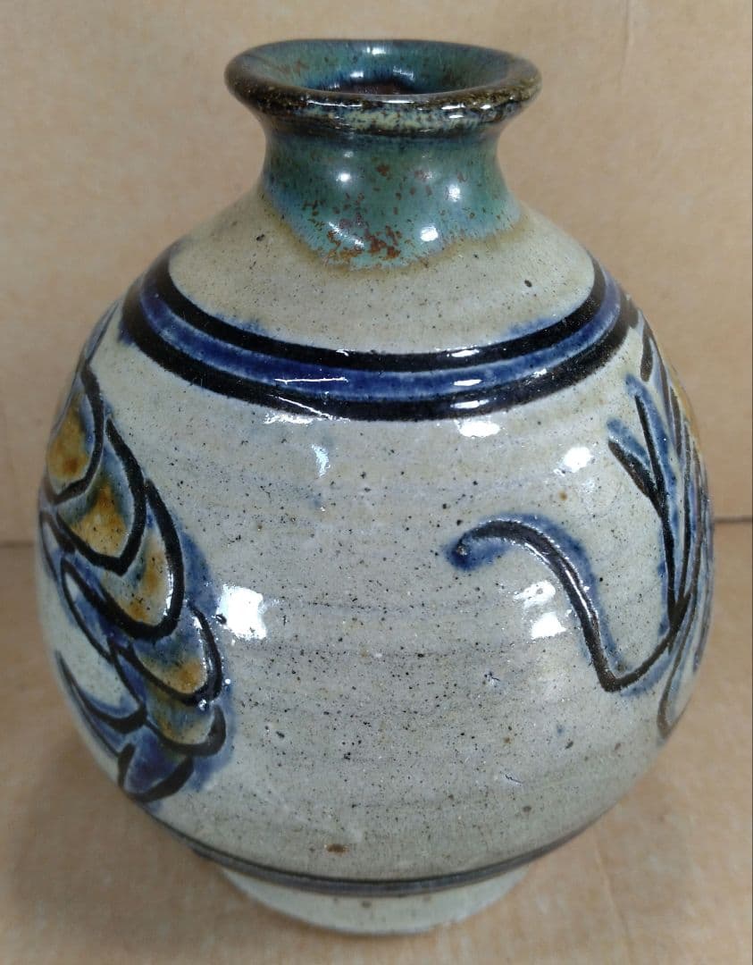 南風！【本物保証】金城次郎 壷屋焼 海老徳利 共箱 栞 人間国宝 壺屋焼