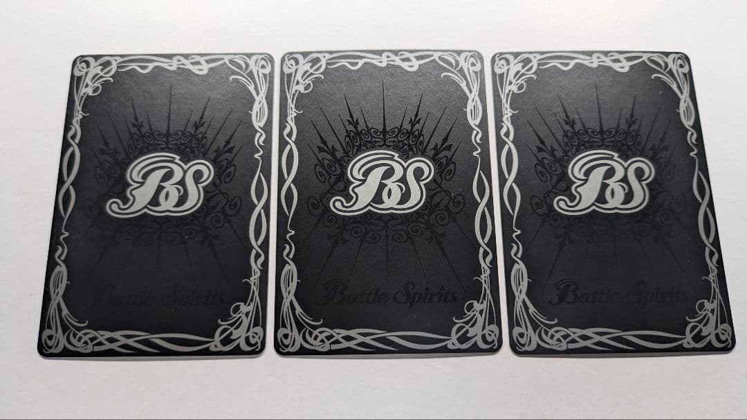 バトスピ 巨人王子ラクシュマナ3枚　シークレット　パラレル メルカリ便