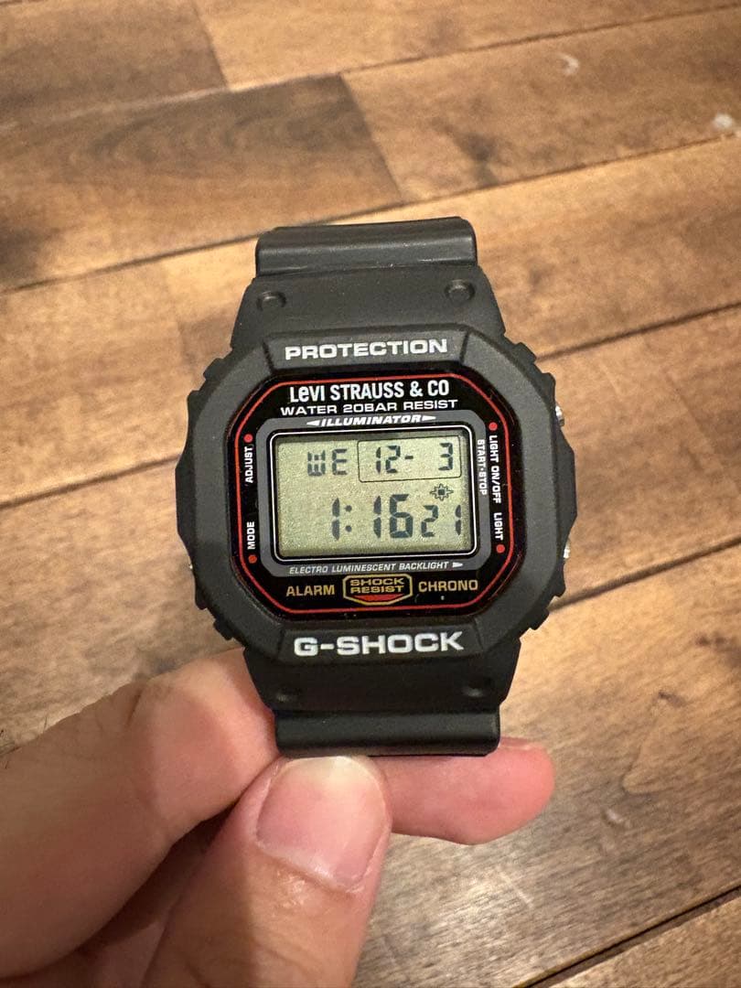G-SHOCKリーバイス コラボモデル 1000本限定 DW-5600VT