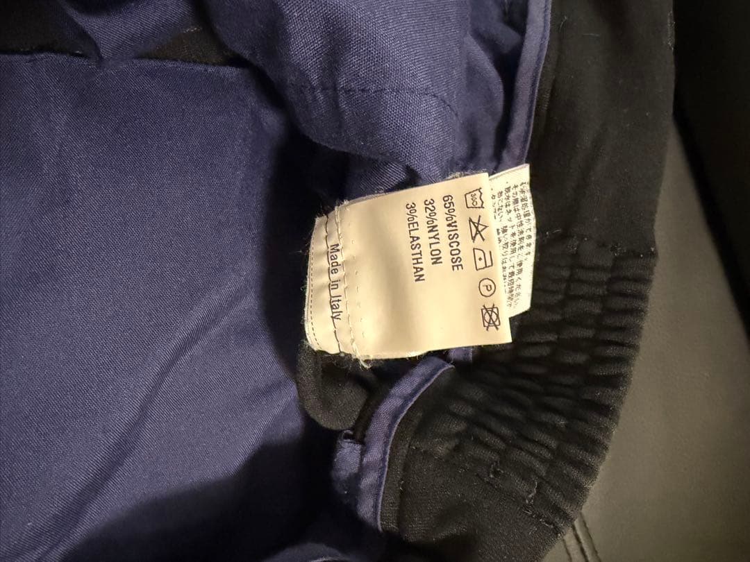 【美品】ジャブスアルキヴィオ 48 マサッチョ ブラック パンツ