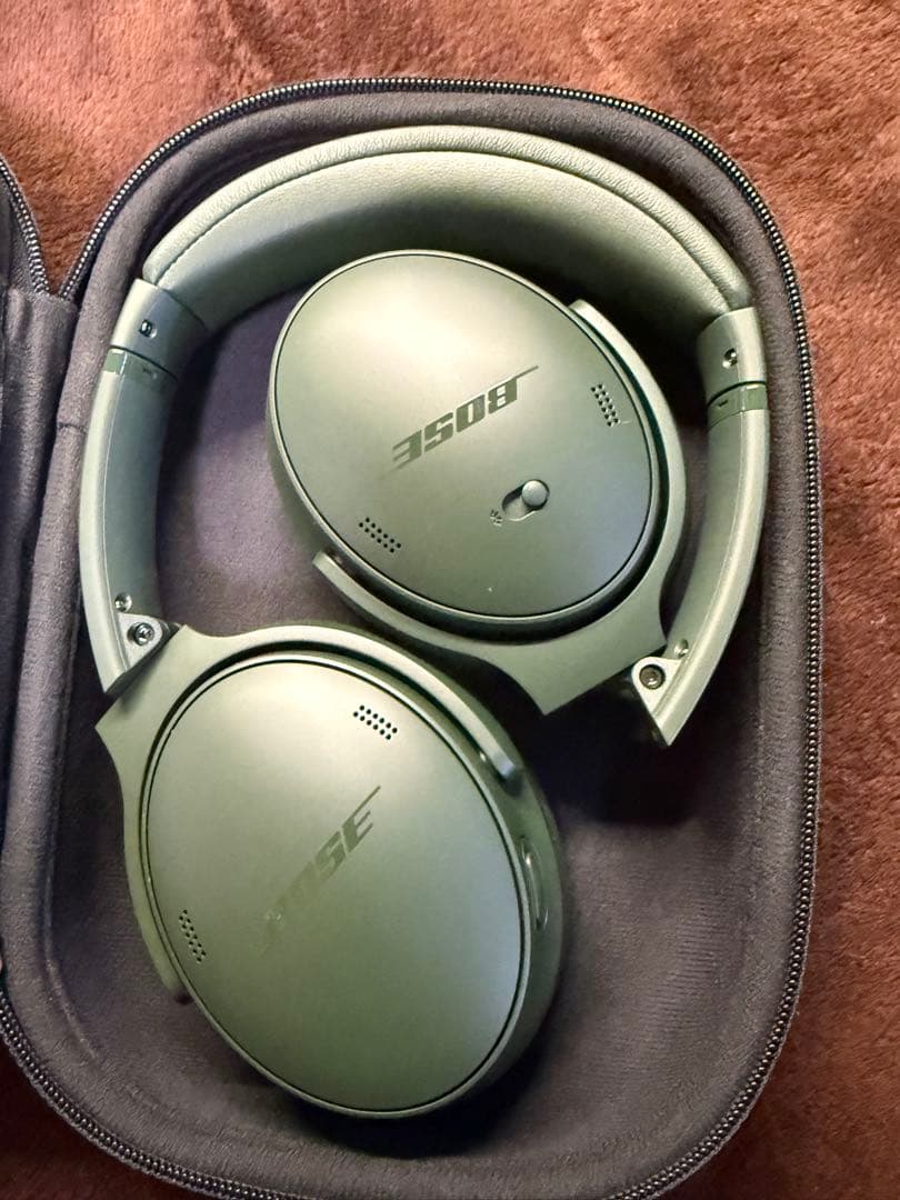 ち*ん様 Bose 3508 ワイヤレスヘッドホン グリーン