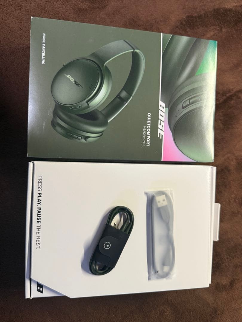 ち*ん様 Bose 3508 ワイヤレスヘッドホン グリーン