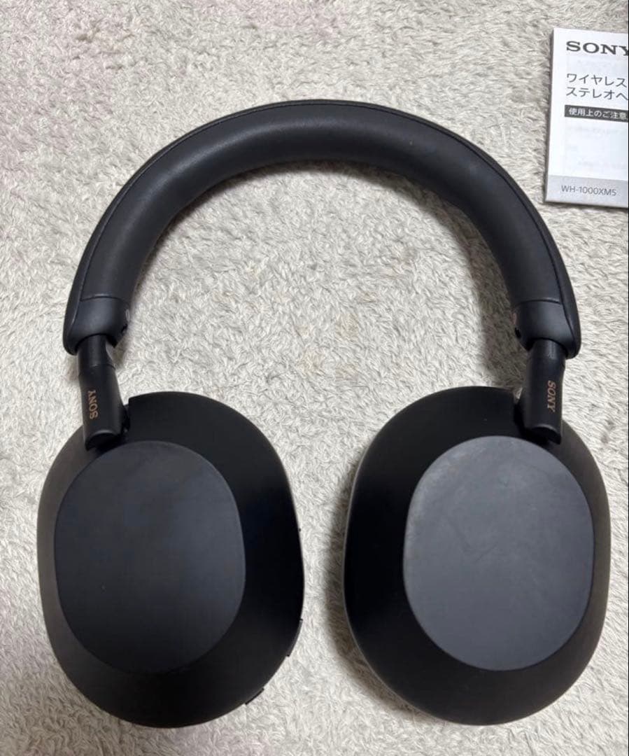 ☆SonyWH-1000XM5ワイヤレスヘッドホン⭐︎黒⭐︎ケース付き⭐︎美品