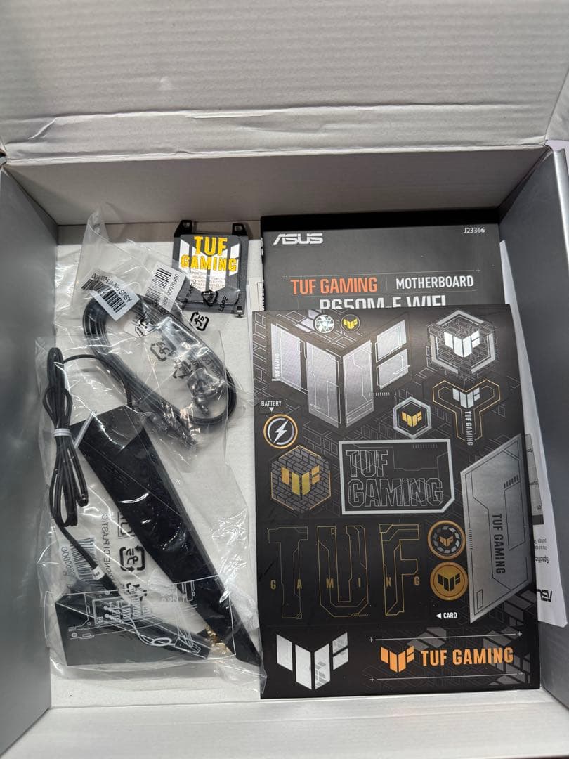 Ryzen 5 7600X と B650M-E WIFIのセット