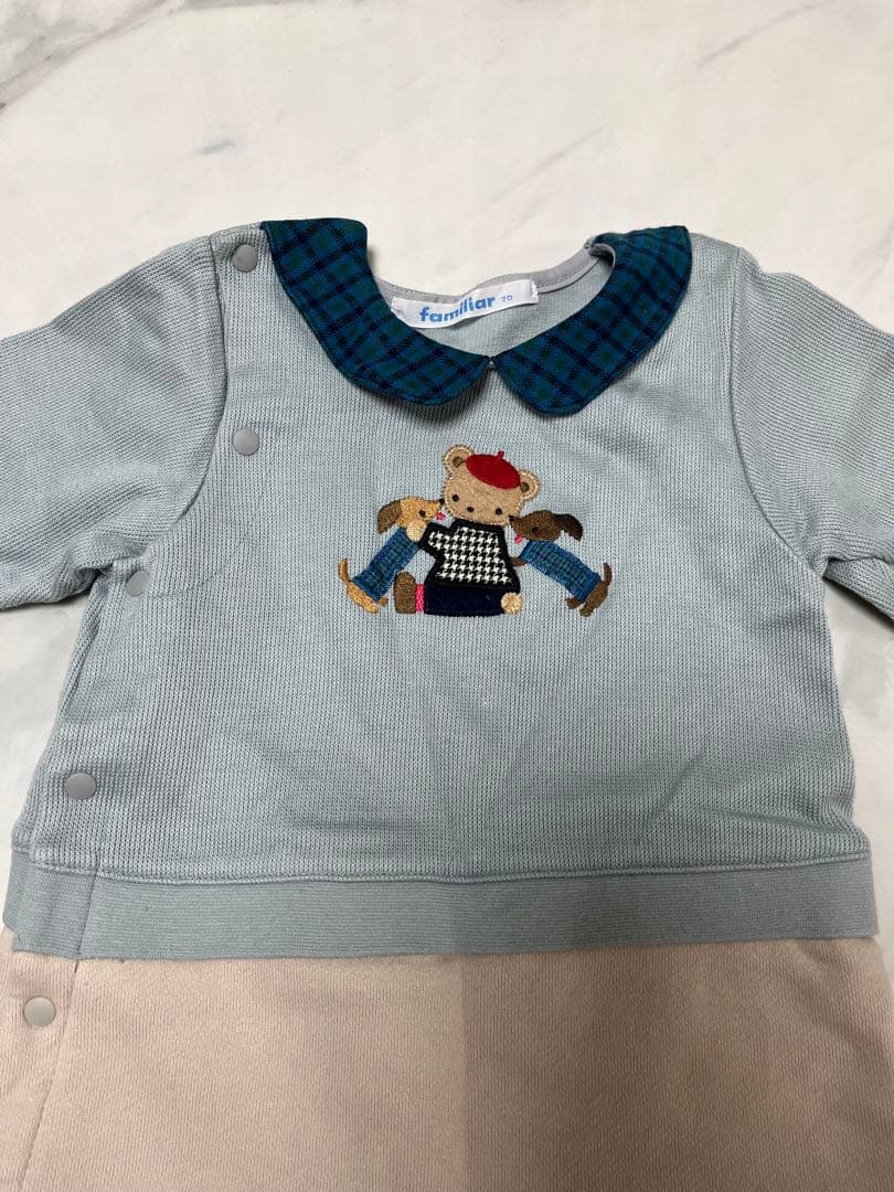 【ファミリア】水色とベージュのロンパース