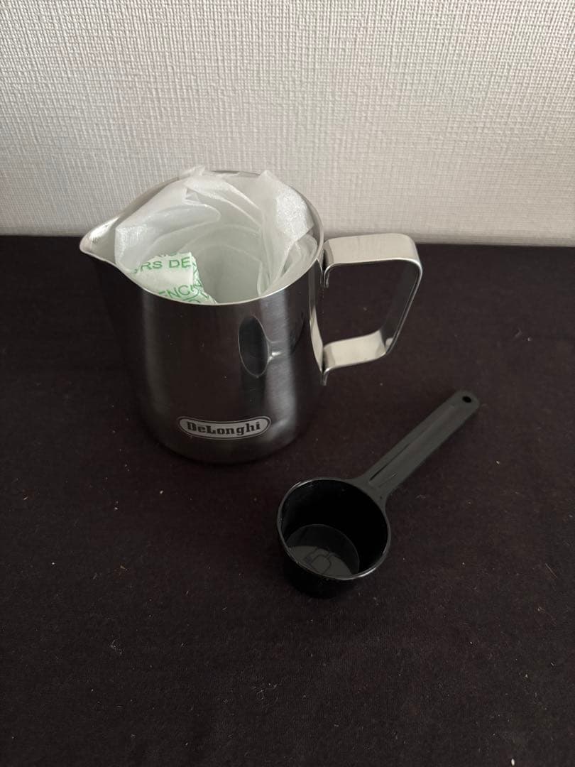 【アナ】付属品一部未使用・ボトムレスフィルター+オマケ付】デロンギデディカ