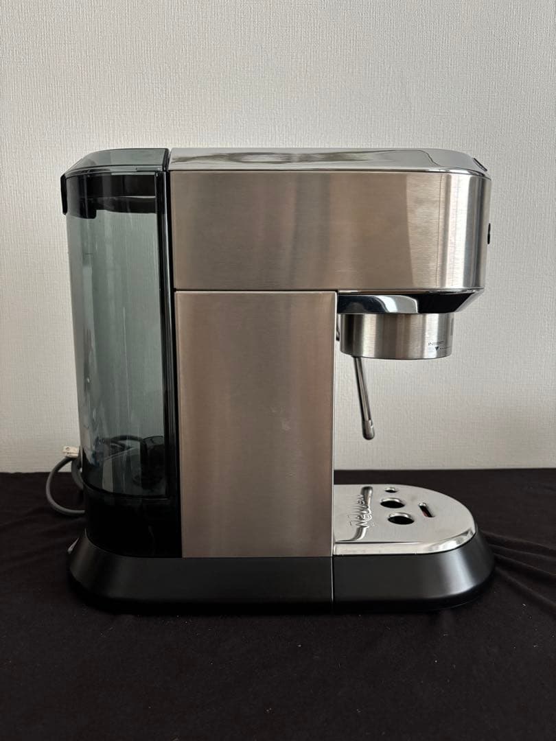 【アナ】付属品一部未使用・ボトムレスフィルター+オマケ付】デロンギデディカ