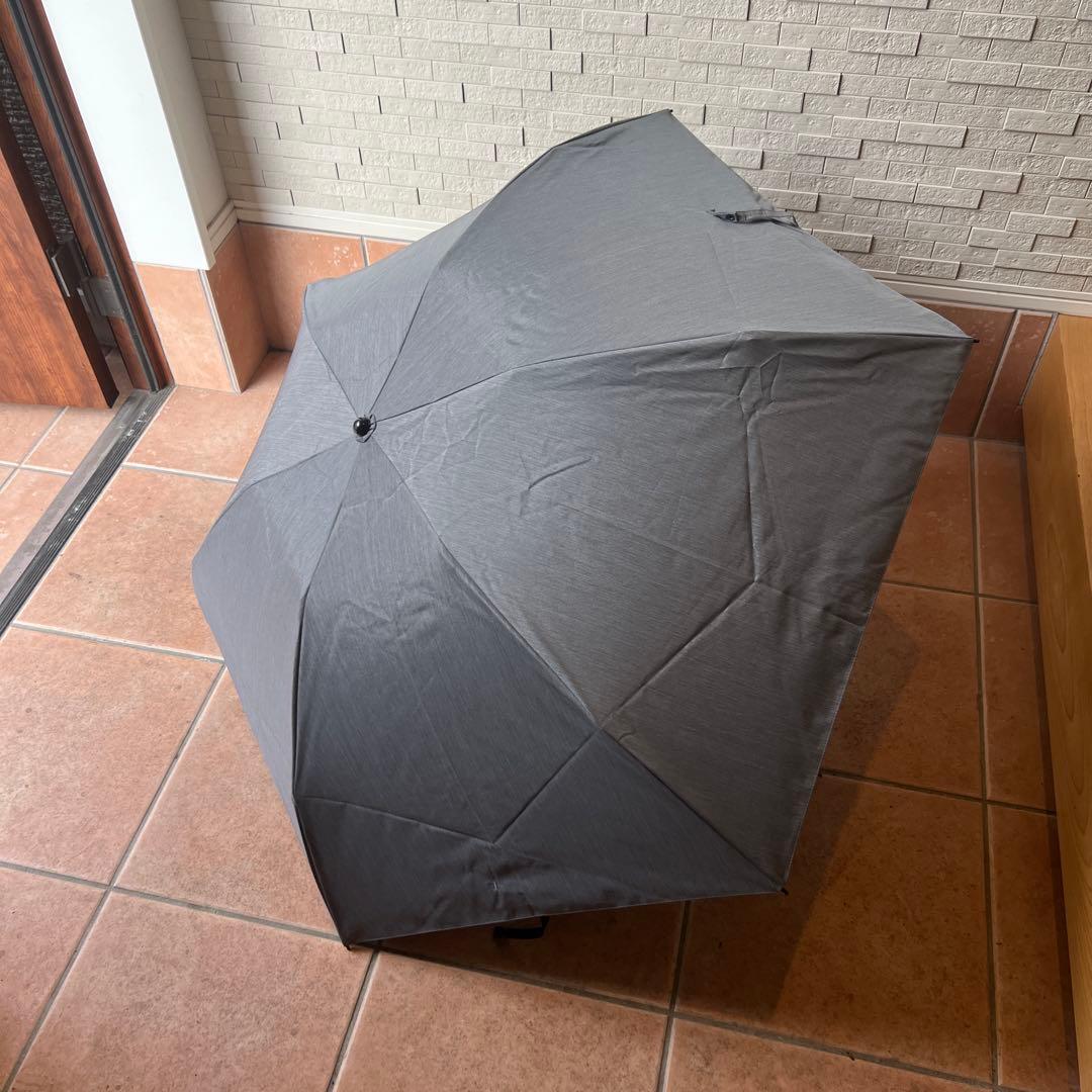 サンバリア100 フロストグレー 3段　折りたたみ日傘 収納ケース付き
