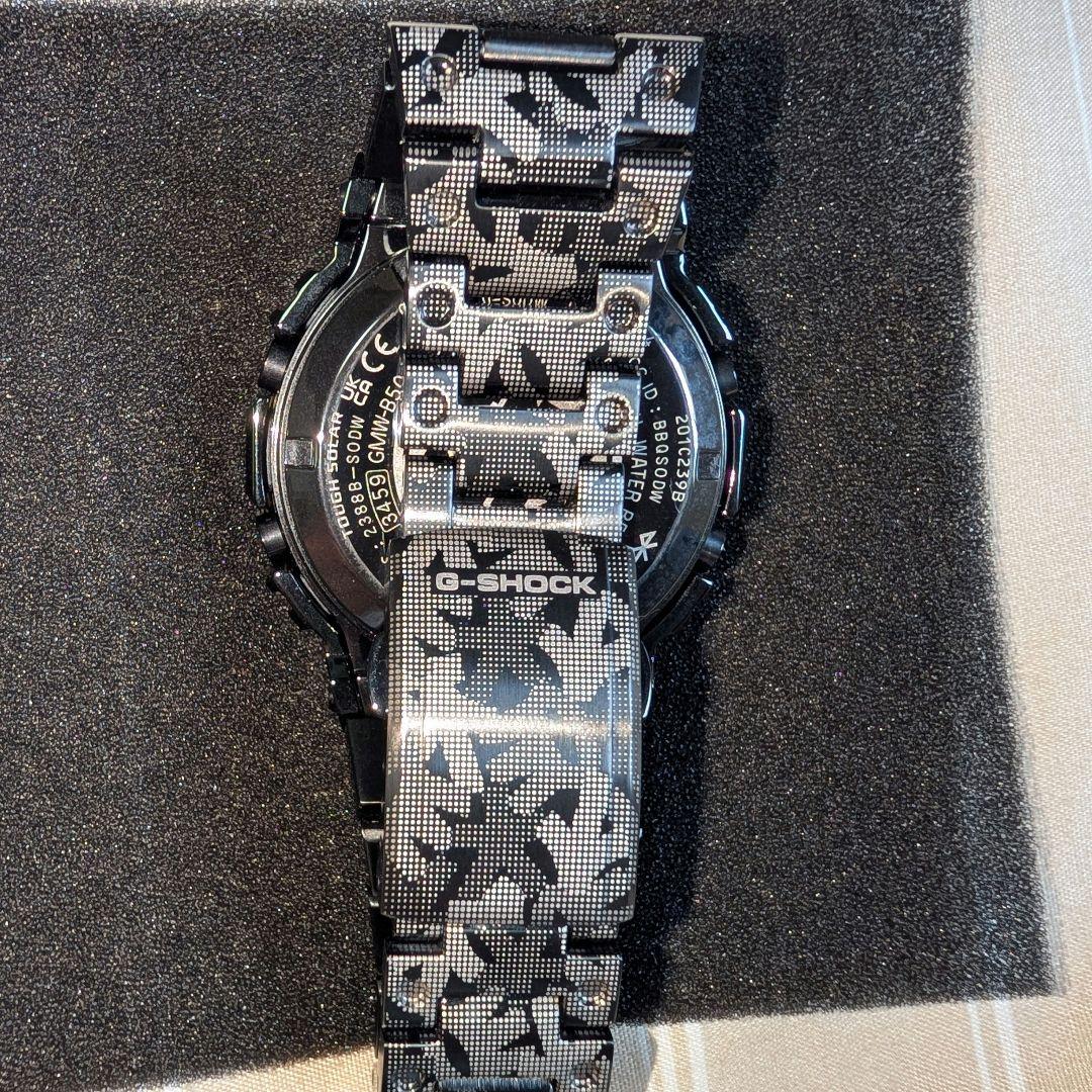 T*o様 カシオ【極美品】GMW-B5000EH-1JR 40周年記念