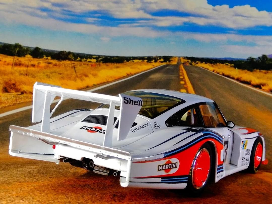 【れんれん❢❢】1/18 ポルシェ 935 “MOBYDICK” ル・マン
