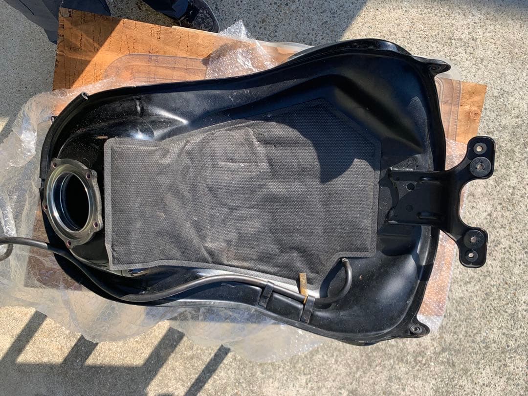 z1000 2010 タンクブラック