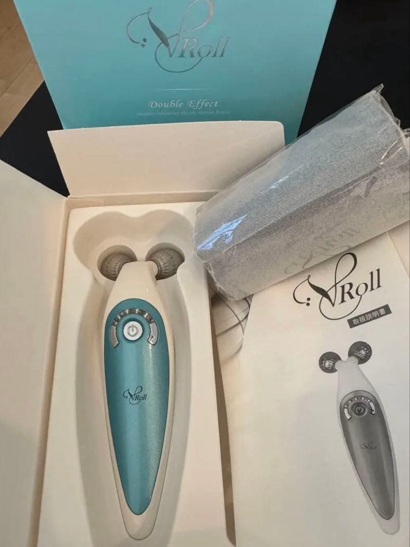 【定価：42,984円】V-Roll EMS美顔器 説明書付き