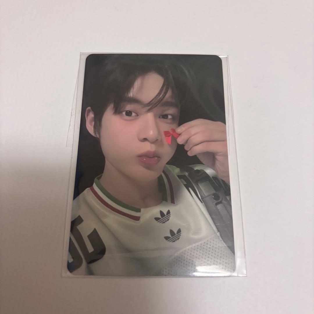 ZEROBASEONEキムジウン トレカ