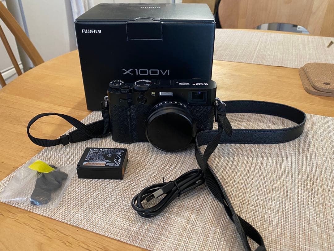 Fujifilm X100VI ブラック