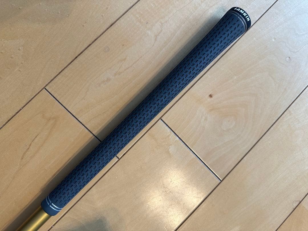 ほぼ新品 テーラーメイド 5W Qi35 TOUR AD-CQ 6S 18度