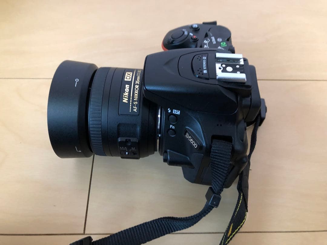 Nikon D5600 ダブルズームキット+単焦点レンズ+広角レンズetc