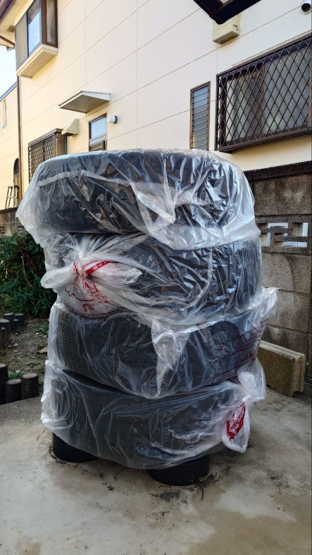 BLIZZAK　DM-V3　225/65R17　2024年　タイヤ4本ホイール付