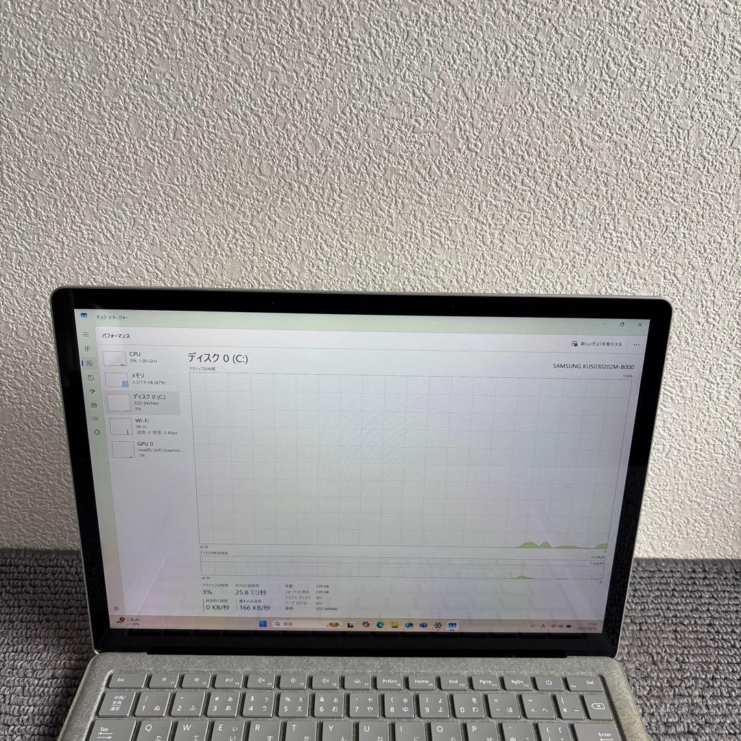 Windowsタブレット本体 Microsoft Surface Laptop 2 i5-8250U