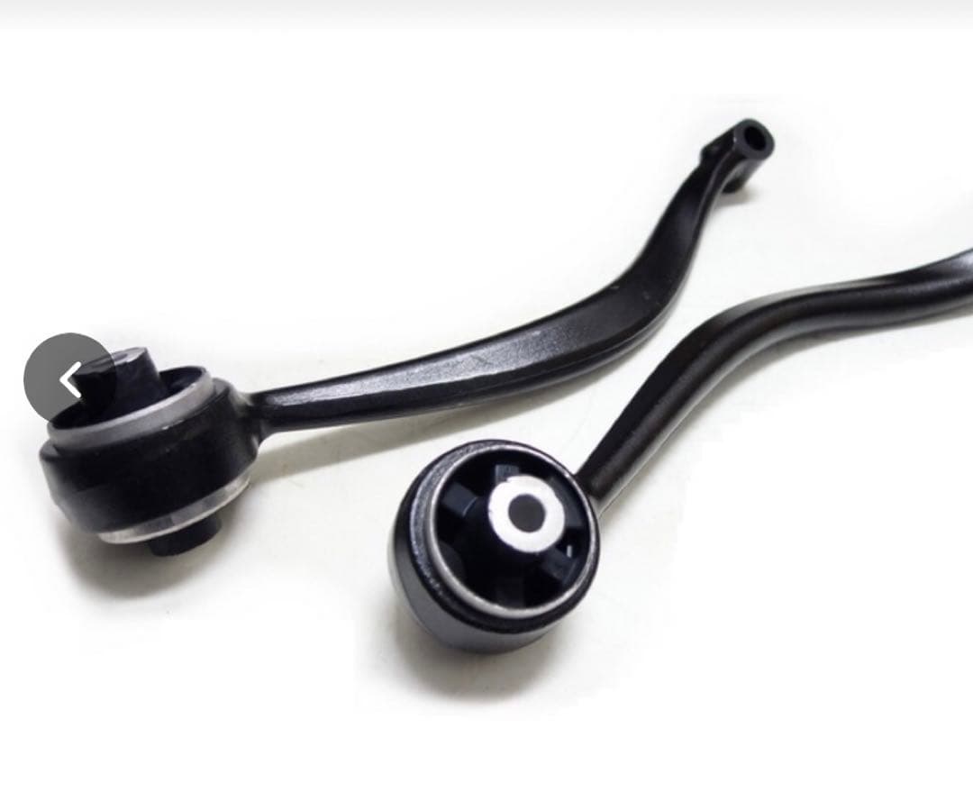  X3 X4 F25 F26 フロントプルストラットアーム　左右セット