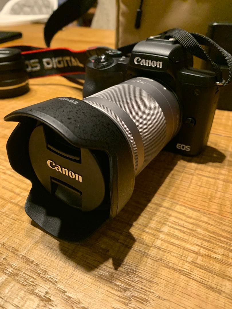 Canon EOS kiss M 18-150mmレンズセット
