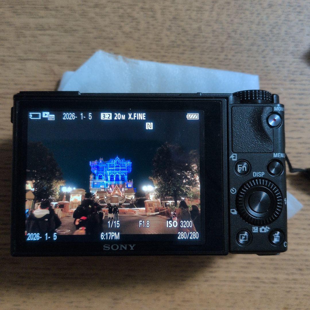 デジタルカメラ SONY RX100M5