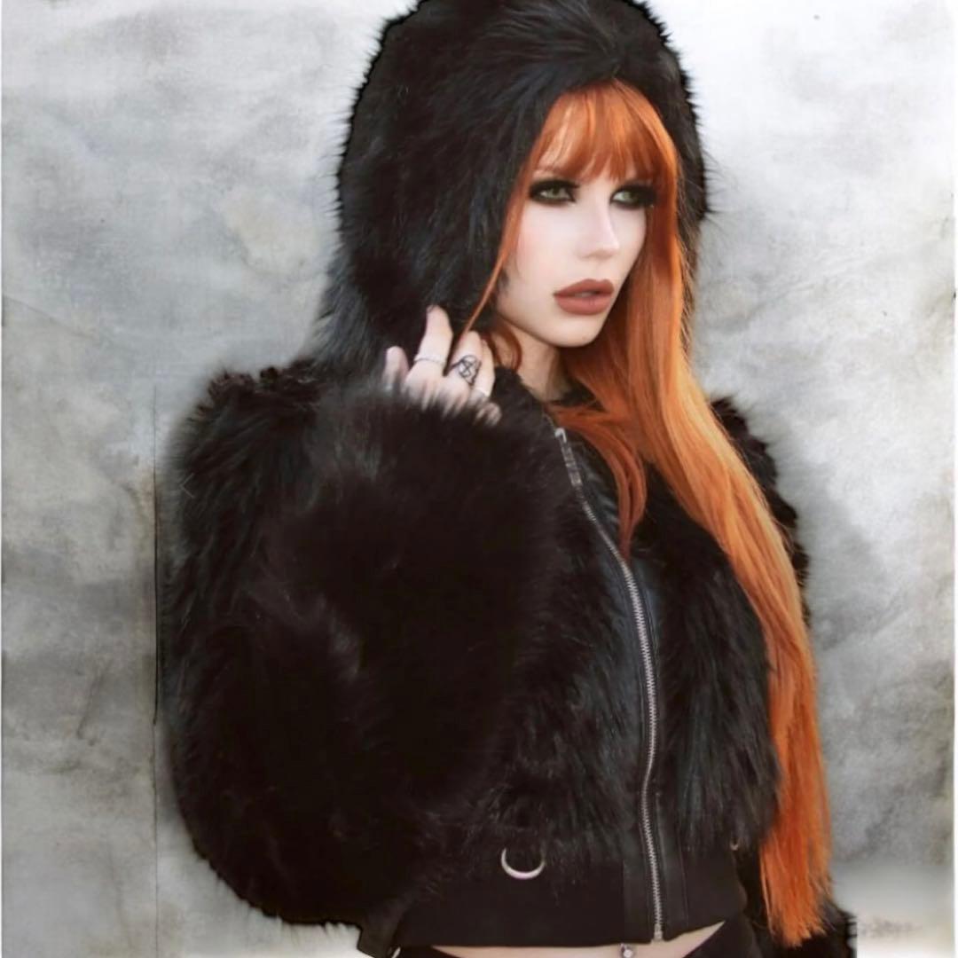 ジャケット・アウター KILLSTAR Night Creature Faux-Fur Jacket