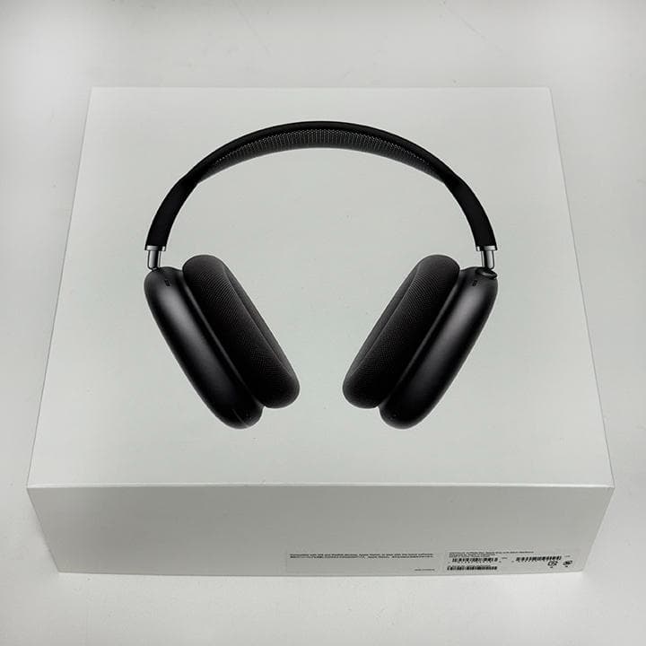 【新品同様】Apple AirPods Max ヘッドホン