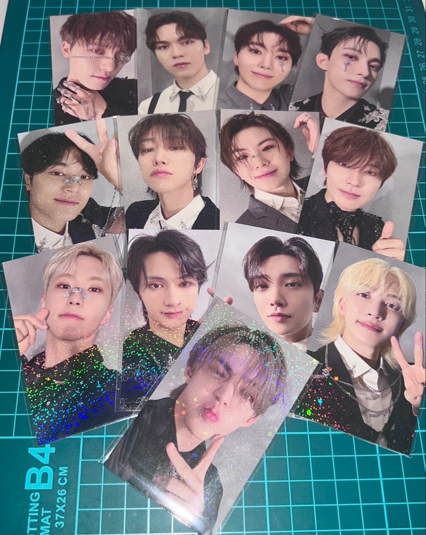 SEVENTEEN 消費期限 ユニバ UMS ラキドロ セット　13枚