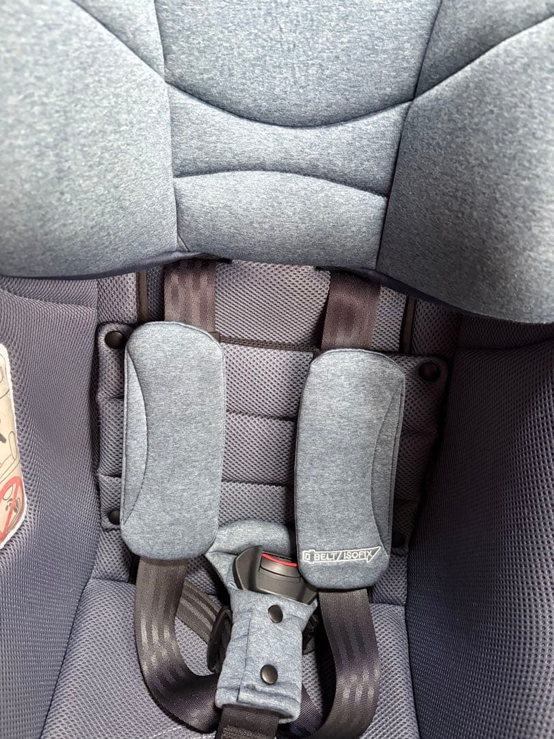 アップリカ クルリラAD シートベルト/ISOFIX両方対応