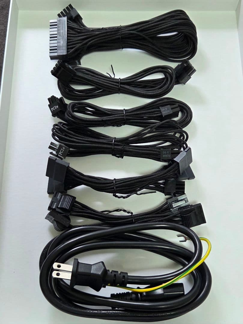 CORSAIR SF600 Platinum SFX電源